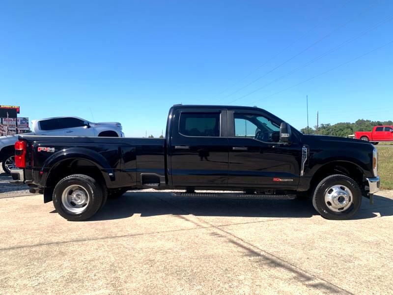 Ford F-350 SD XL Crew Cab Long Bed DRW 4WD 2024