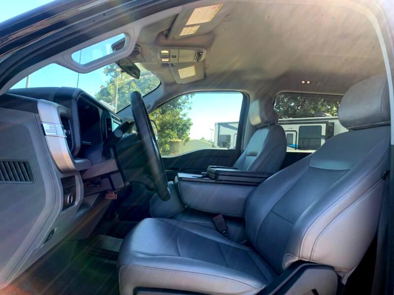 Ford F-350 SD XL Crew Cab Long Bed DRW 4WD 2024