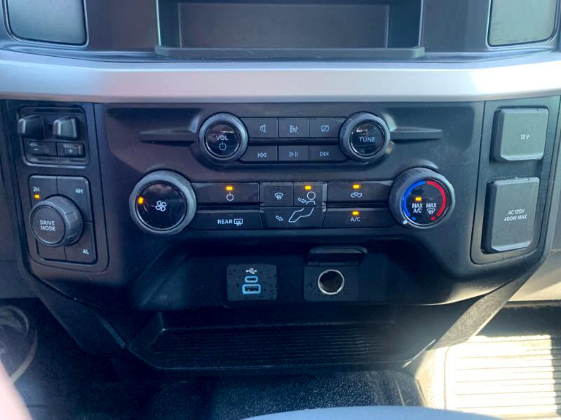 Ford F-350 SD XL Crew Cab Long Bed DRW 4WD 2024