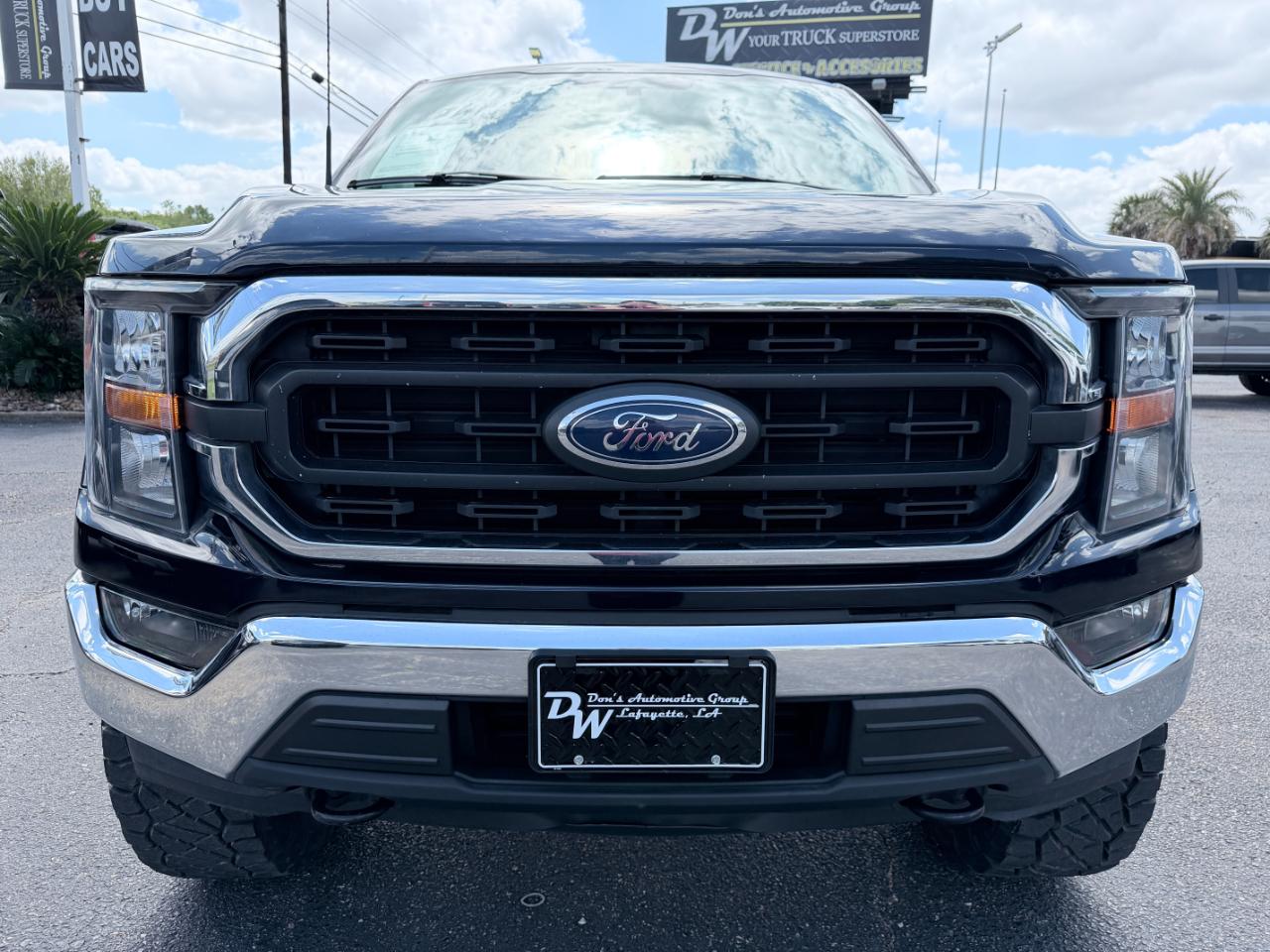 Ford F-150 XLT 4WD SuperCrew 5.5' Box 2023