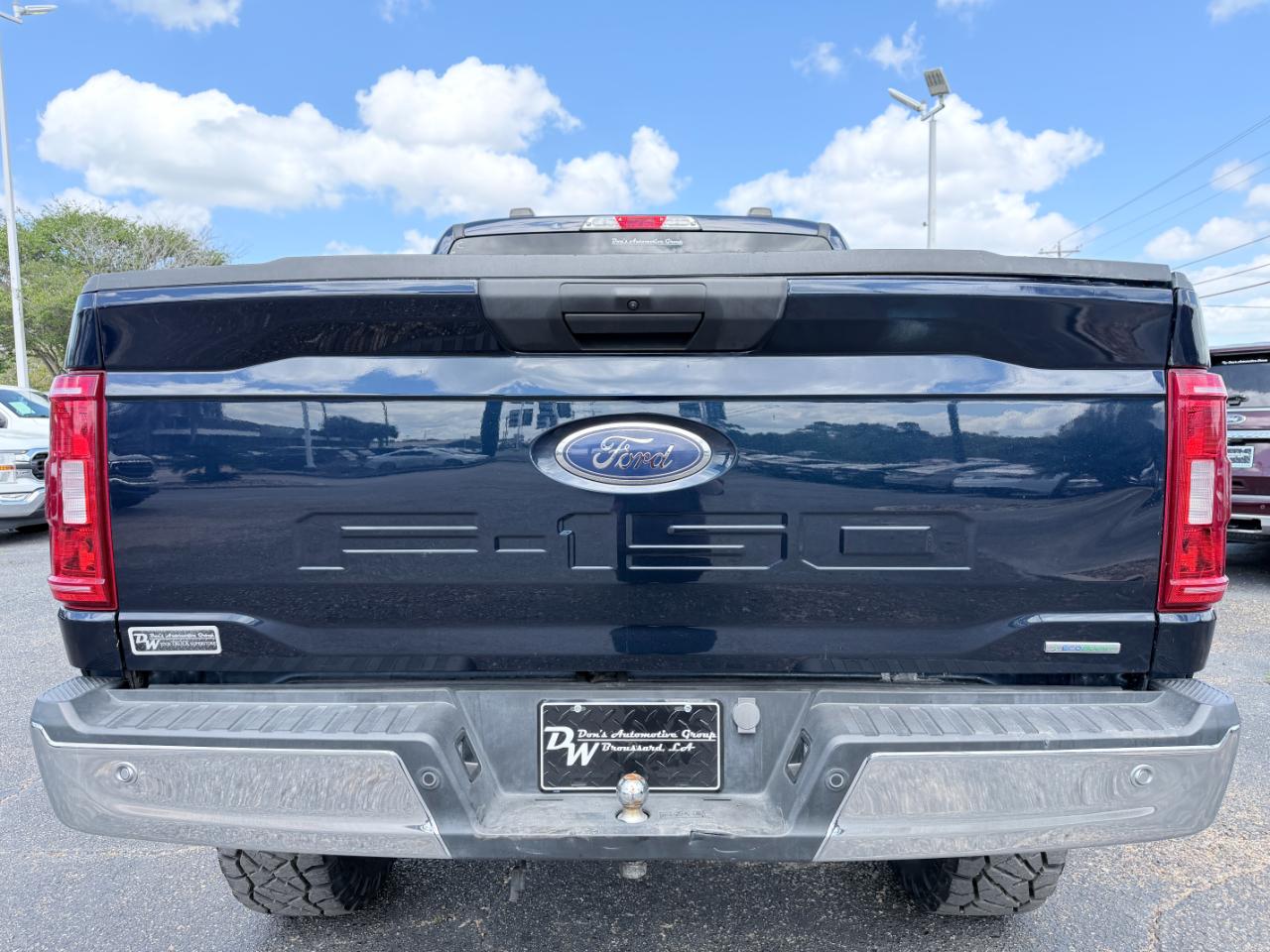 Ford F-150 XLT 4WD SuperCrew 5.5' Box 2023