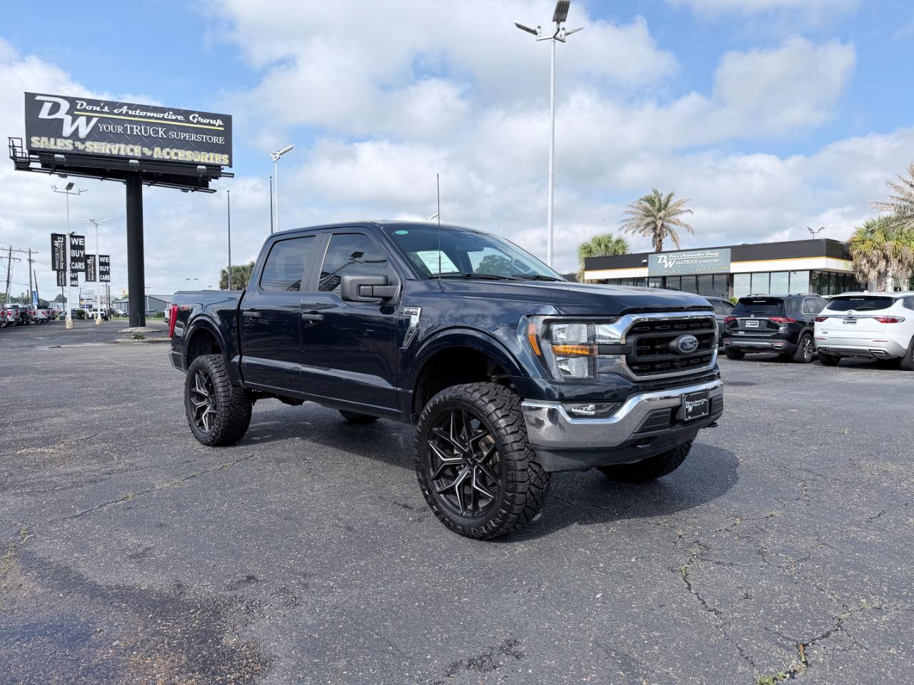 Ford F-150 XLT 4WD SuperCrew 5.5' Box 2023