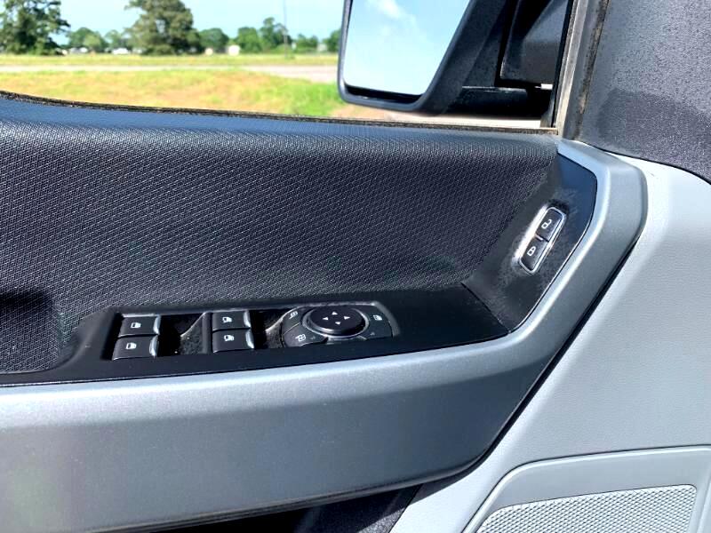 Ford F-150 XLT SuperCrew 5.5-ft. Bed 4WD 2023