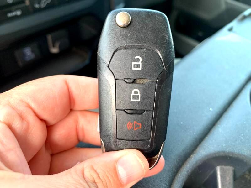 Ford F-150 XLT SuperCrew 5.5-ft. Bed 4WD 2023