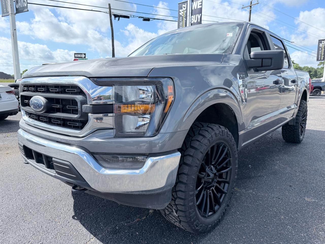 Ford F-150 XLT 4WD SuperCrew 5.5' Box 2023