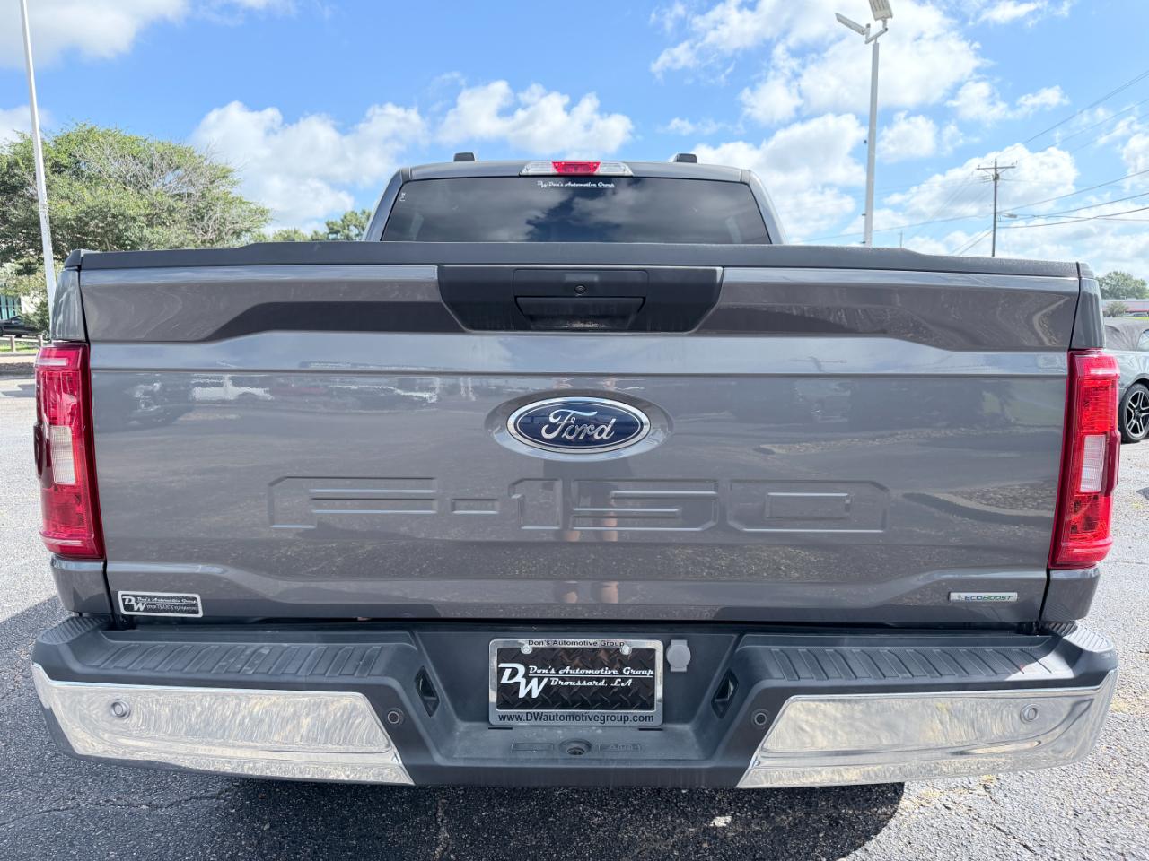 Ford F-150 XLT 4WD SuperCrew 5.5' Box 2023