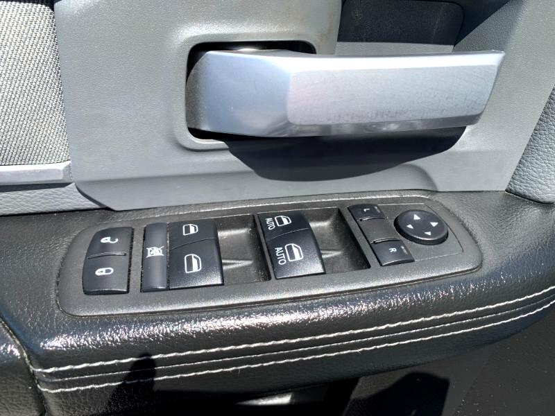 RAM 2500 Tradesman Crew Cab SWB 4WD 2022