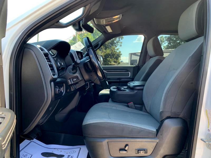 RAM 2500 Tradesman Crew Cab SWB 4WD 2022