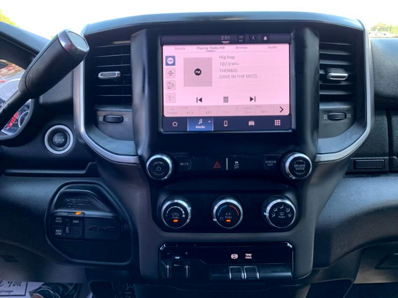 RAM 2500 Tradesman Crew Cab SWB 4WD 2022