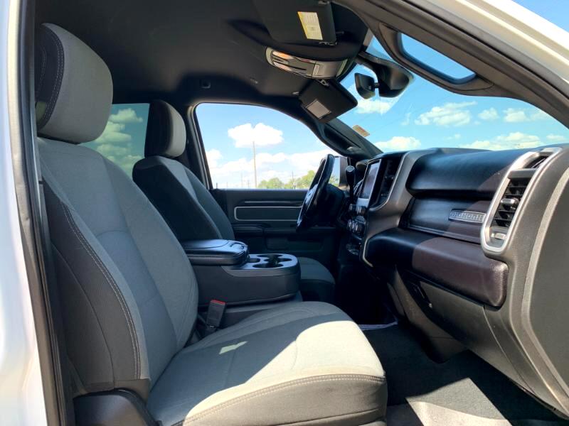 RAM 2500 Tradesman Crew Cab SWB 4WD 2022