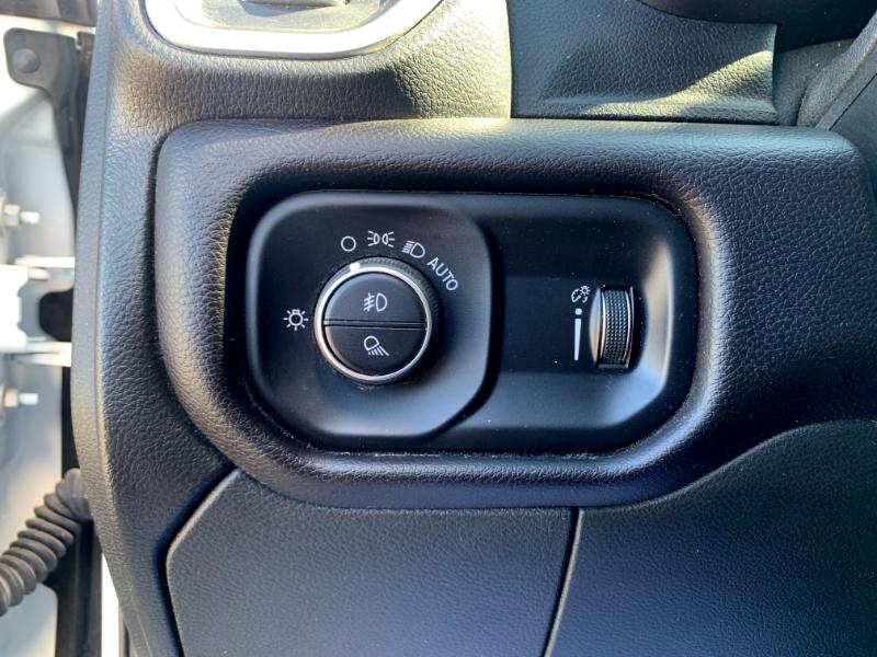 RAM 2500 Tradesman Crew Cab SWB 4WD 2024