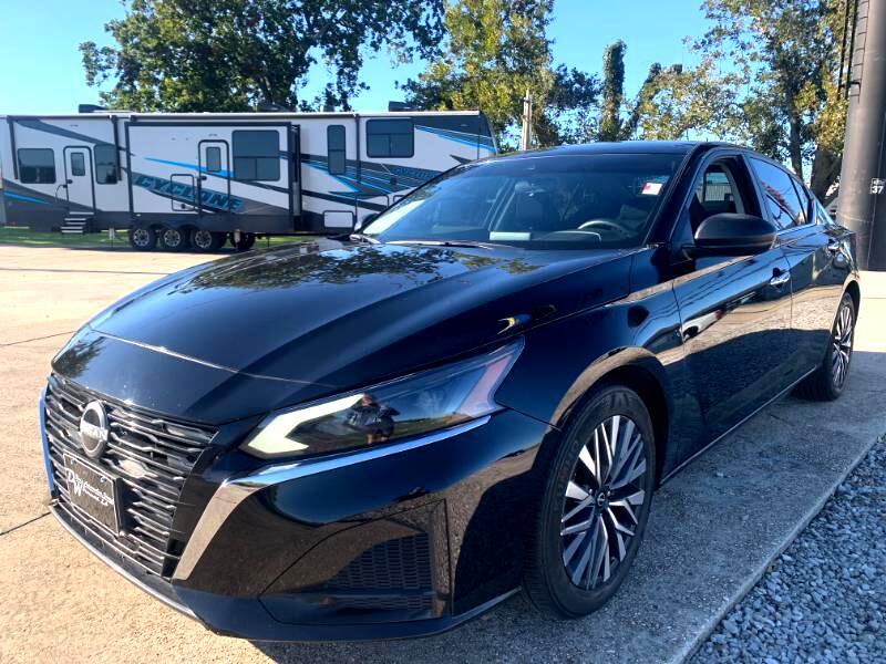 Nissan Altima 2.5 SV 2024