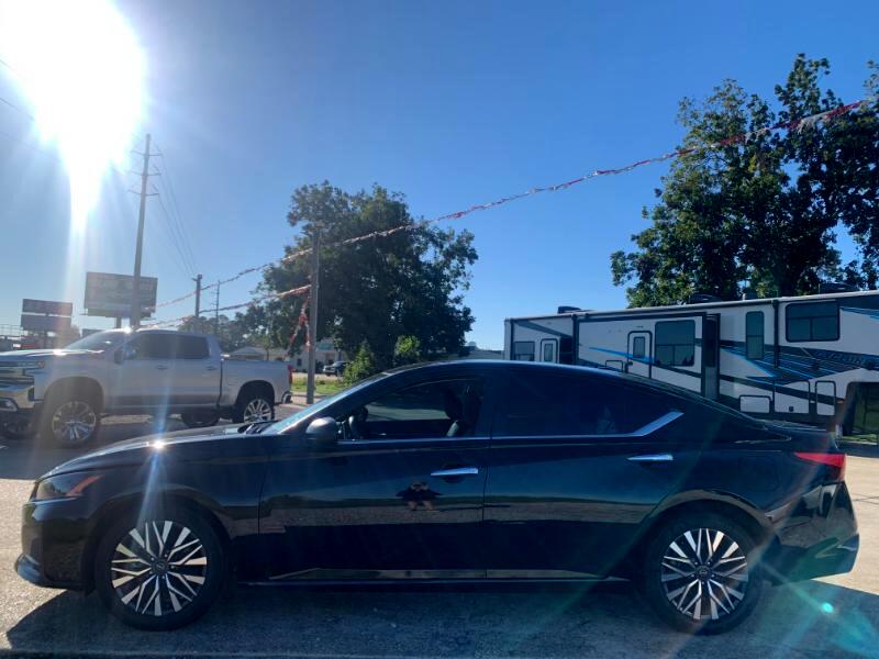 Nissan Altima 2.5 SV 2024