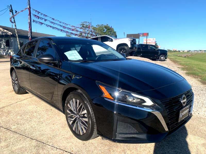 Nissan Altima 2.5 SV 2024