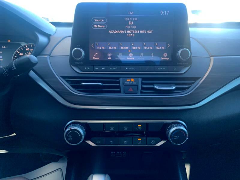 Nissan Altima 2.5 SV 2024