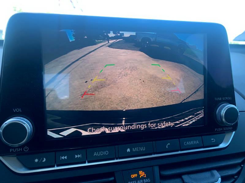 Nissan Altima 2.5 SV 2024