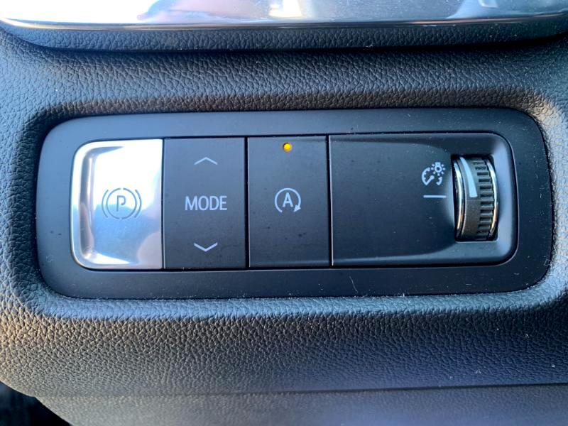 GMC Acadia Elevation 2025