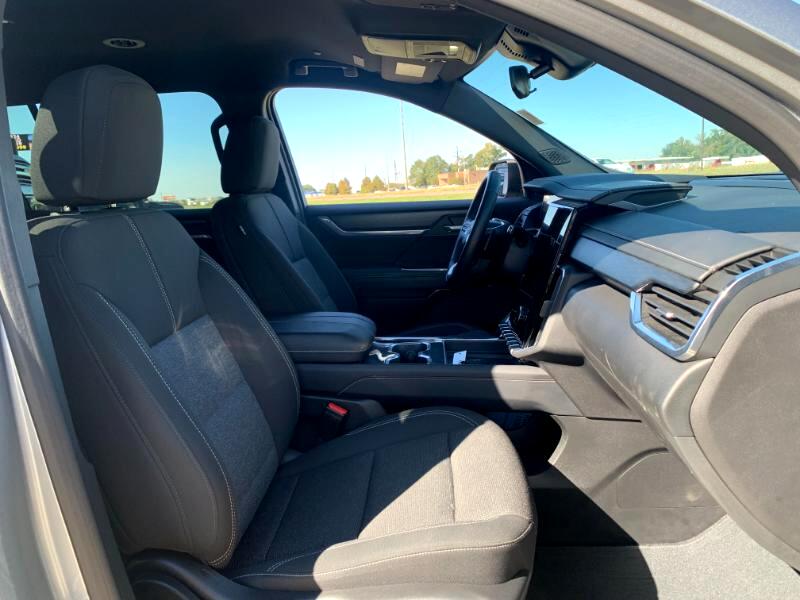 GMC Acadia Elevation 2025