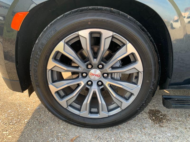 GMC Yukon Denali 2WD 2021