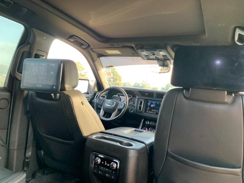 GMC Yukon Denali 2WD 2021