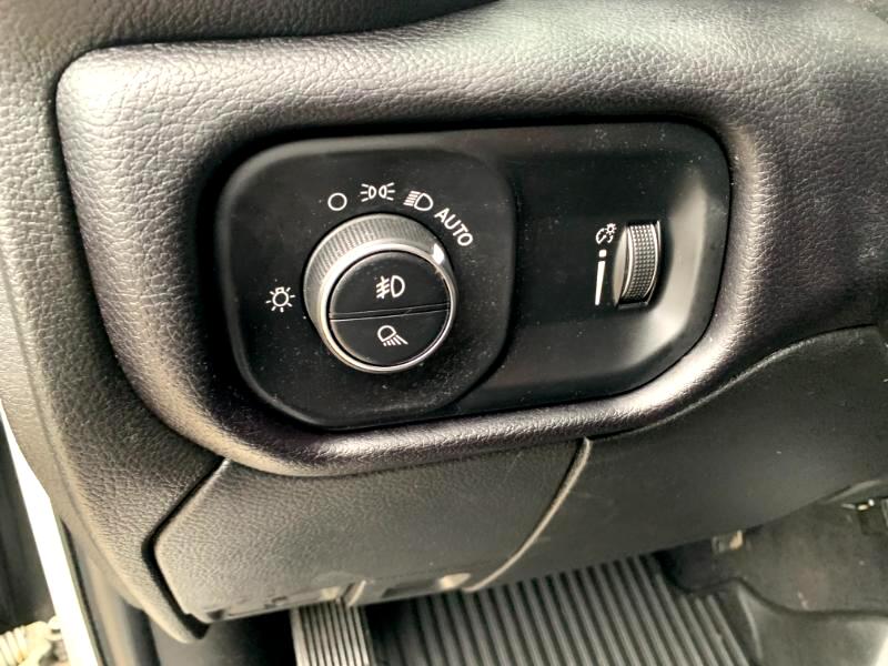 RAM 2500 Tradesman Crew Cab SWB 4WD 2022