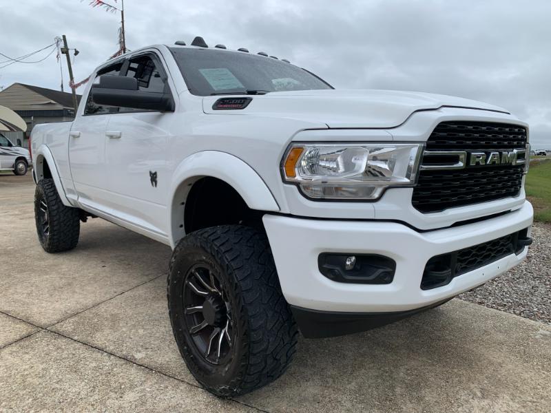 RAM 2500 Tradesman Crew Cab SWB 4WD 2022