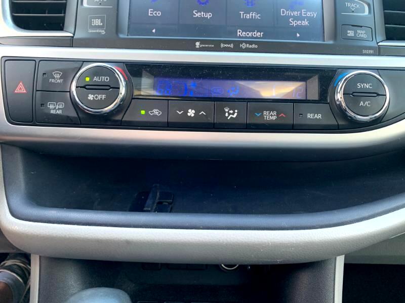 Toyota Highlander Limited FWD V6 2019