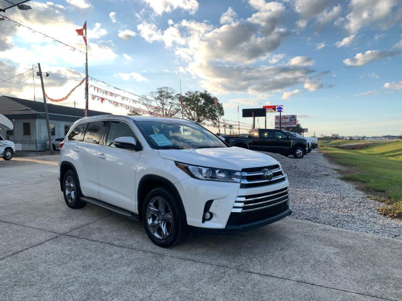 Toyota Highlander Limited FWD V6 2019