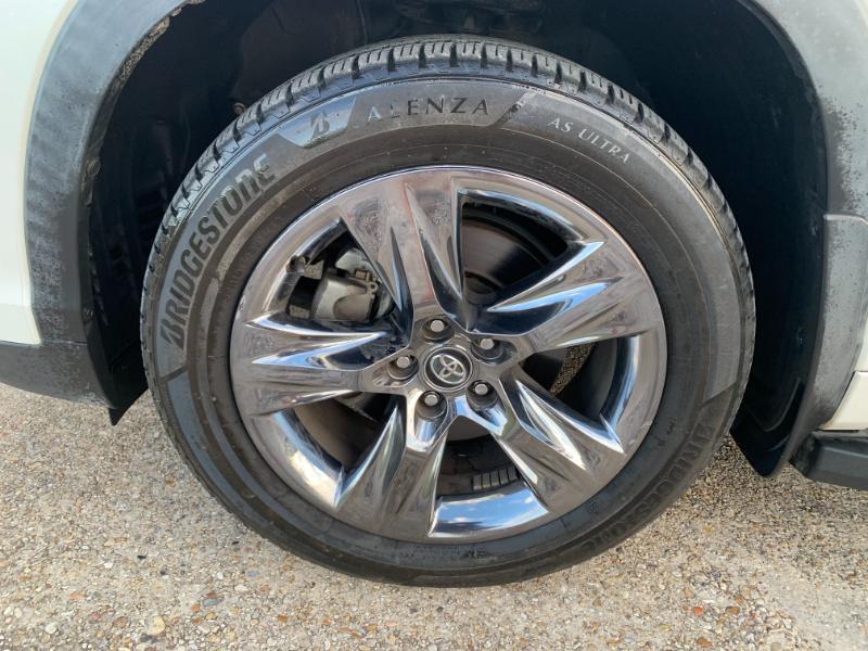 Toyota Highlander Limited FWD V6 2019