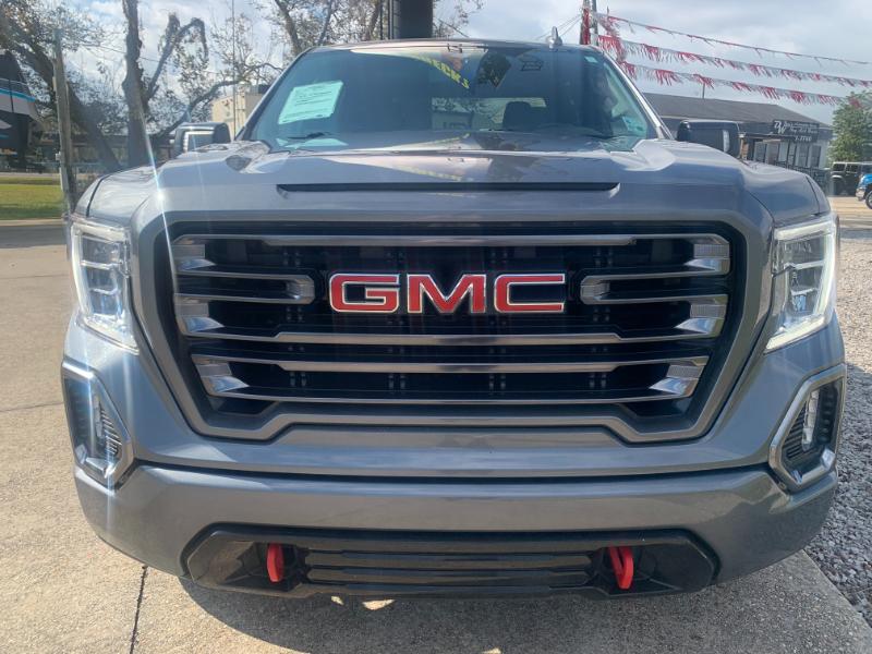 GMC Sierra 1500 AT4 Crew Cab Long Box 4WD 2021