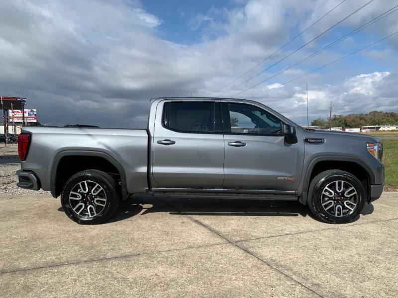 GMC Sierra 1500 AT4 Crew Cab Long Box 4WD 2021