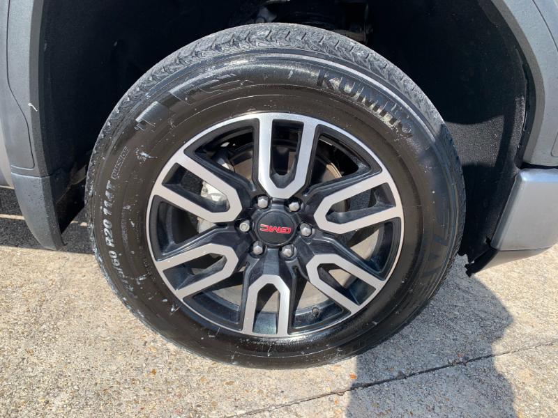 GMC Sierra 1500 AT4 Crew Cab Long Box 4WD 2021