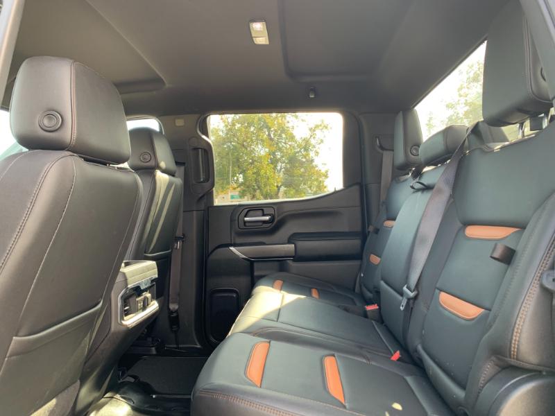 GMC Sierra 1500 AT4 Crew Cab Long Box 4WD 2021