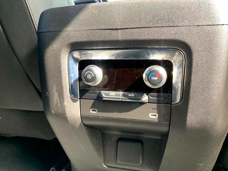 GMC Yukon SLT 4WD 2023