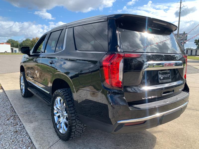 GMC Yukon SLT 4WD 2023