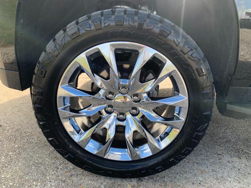 GMC Yukon SLT 4WD 2023