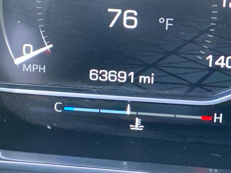 GMC Yukon SLT 4WD 2023