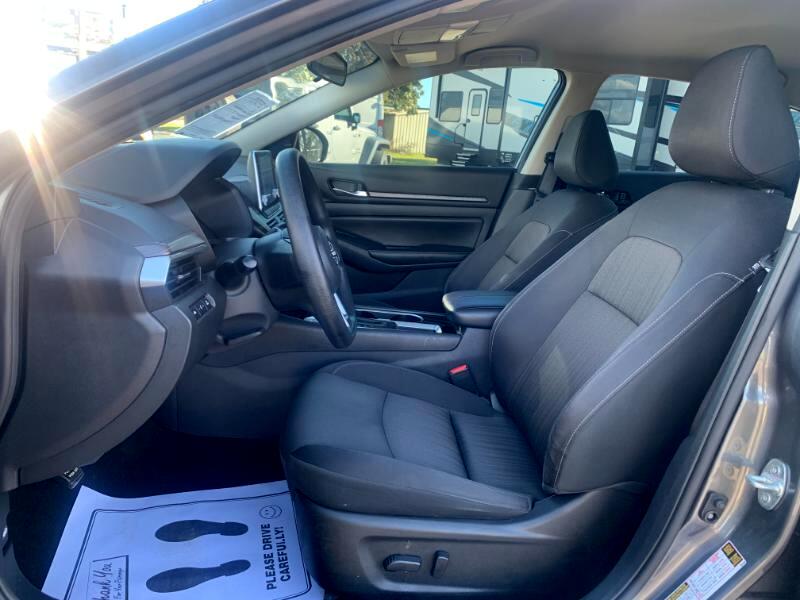 Nissan Altima 2.5 SV 2024