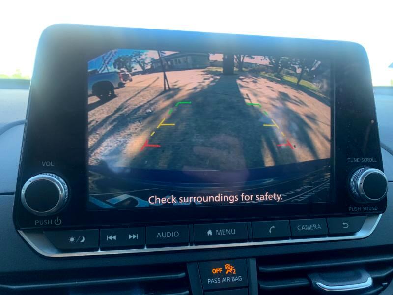 Nissan Altima 2.5 SV 2024