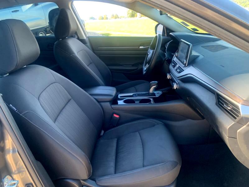 Nissan Altima 2.5 SV 2024