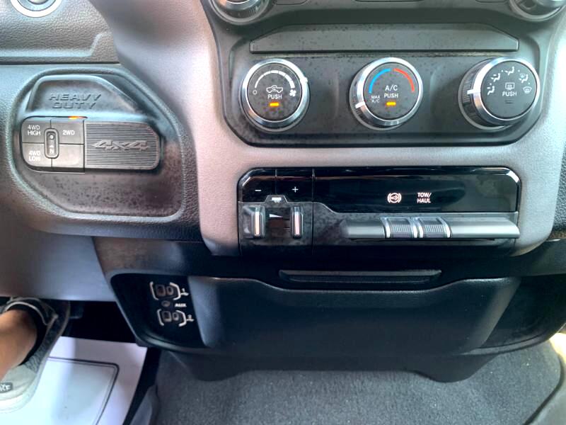 RAM 2500 Tradesman Crew Cab LWB 4WD 2022