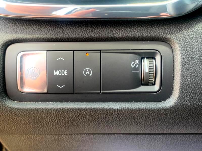 GMC Acadia Elevation 2025