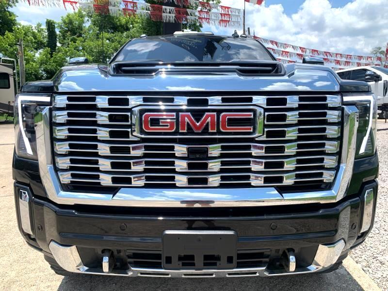 GMC Sierra 2500HD Denali Crew Cab 4WD SB 2024