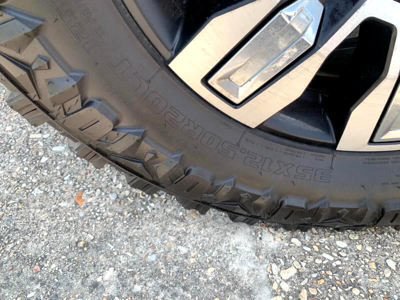 GMC Sierra 2500HD Denali Crew Cab 4WD SB 2024