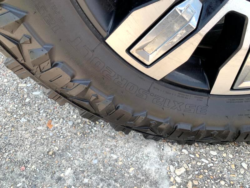 GMC Sierra 2500HD Denali Crew Cab 4WD SB 2024