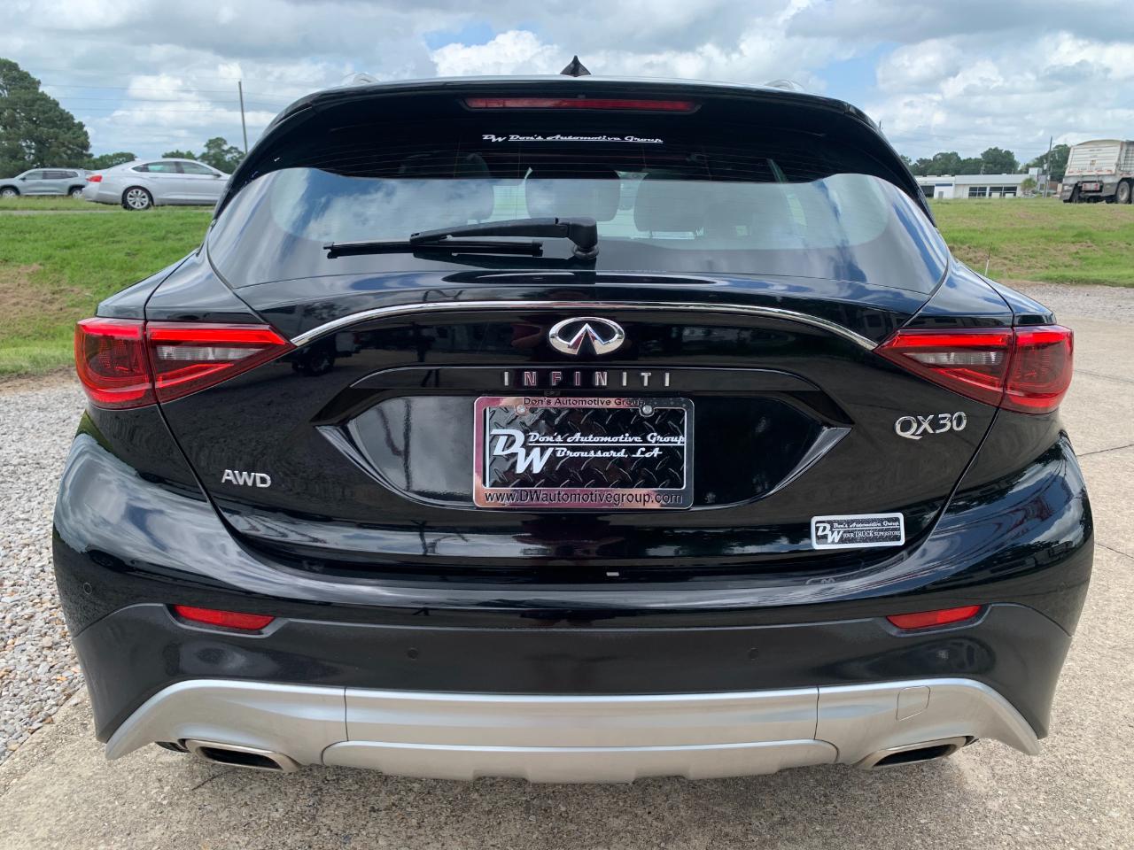 Infiniti QX30 Premium AWD 2018