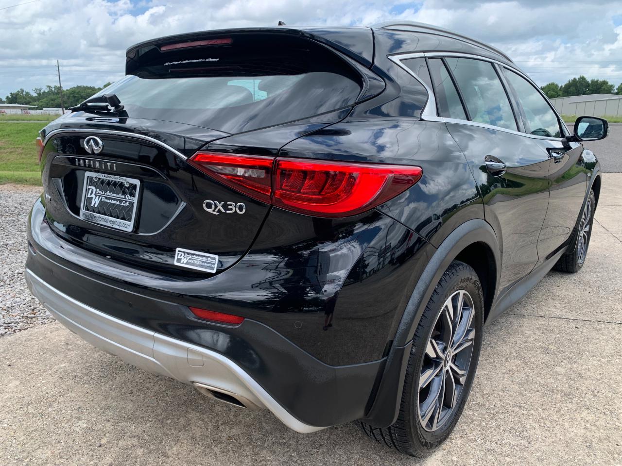 Infiniti QX30 Premium AWD 2018