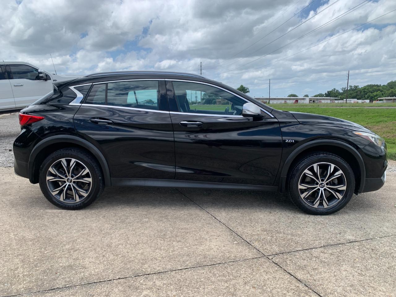 Infiniti QX30 Premium AWD 2018