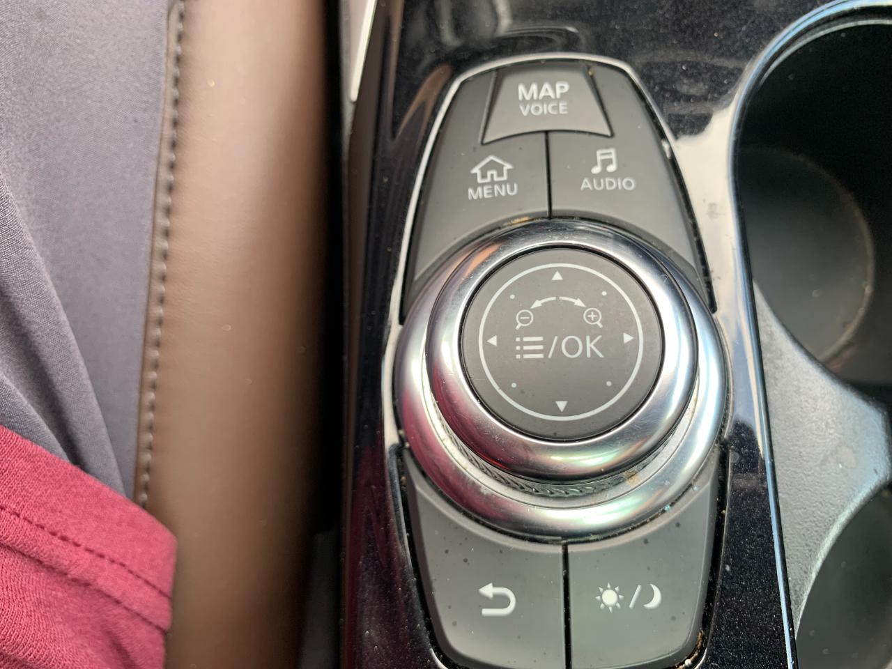 Infiniti QX30 Premium AWD 2018