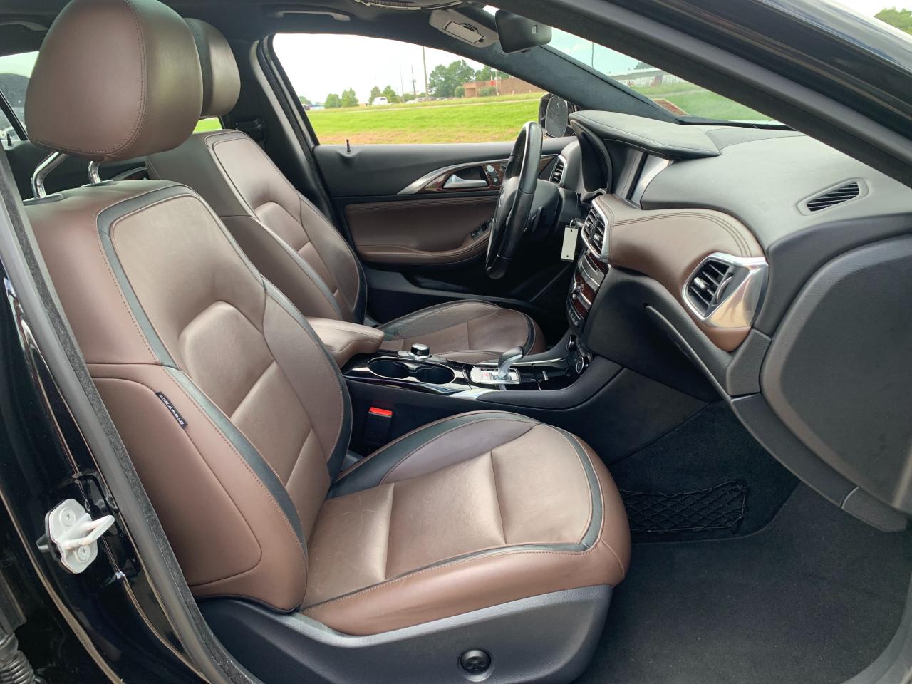 Infiniti QX30 Premium AWD 2018